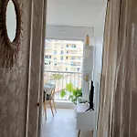 Appartement Au Bord De L'eau Rend La Vie à *