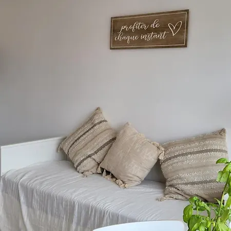 Au Bord De L'eau Rend La Vie A * Arcachon