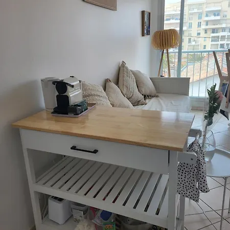 Apartment Au Bord De L'eau Rend La Vie A *